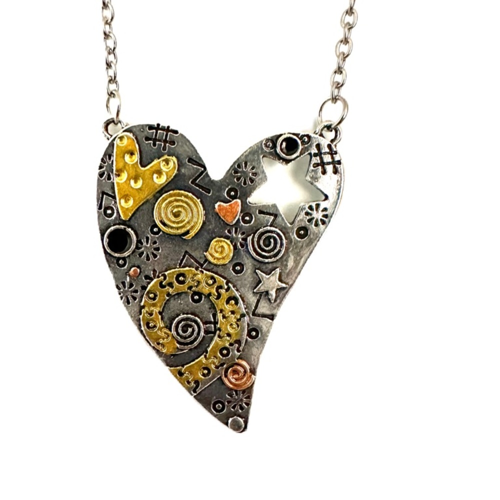 Women’s Creative Love Heart Star Metal Pendant Necklace Silvery 1.75” Chain 20”
